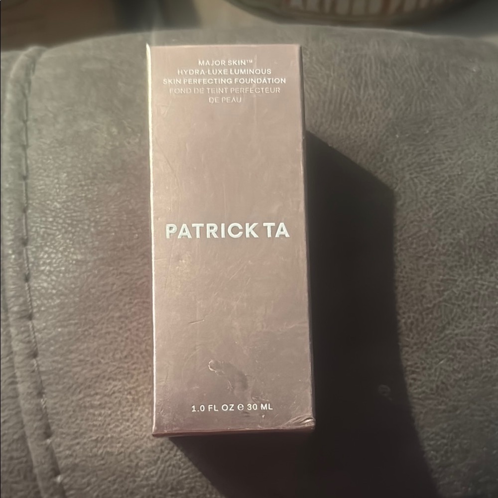 Patrick Ta Major Skin HydraLuxe Foundation - Elegant Brown shade 8-golden